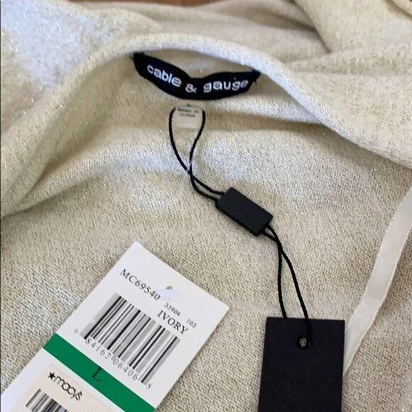 NWT CABLE‎ & GAUGE SWEATER SIZE L - Picture 4 of 5